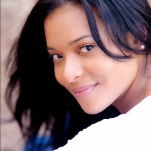 Meet your Posher, Taryn